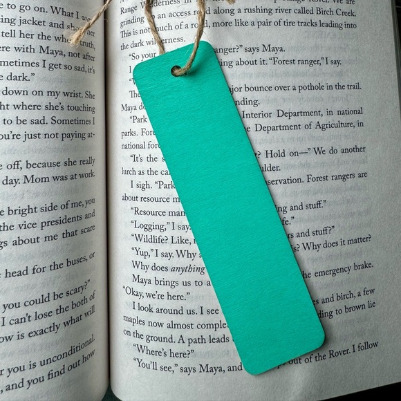 Seashell Bookmark - Picture 3 of 3